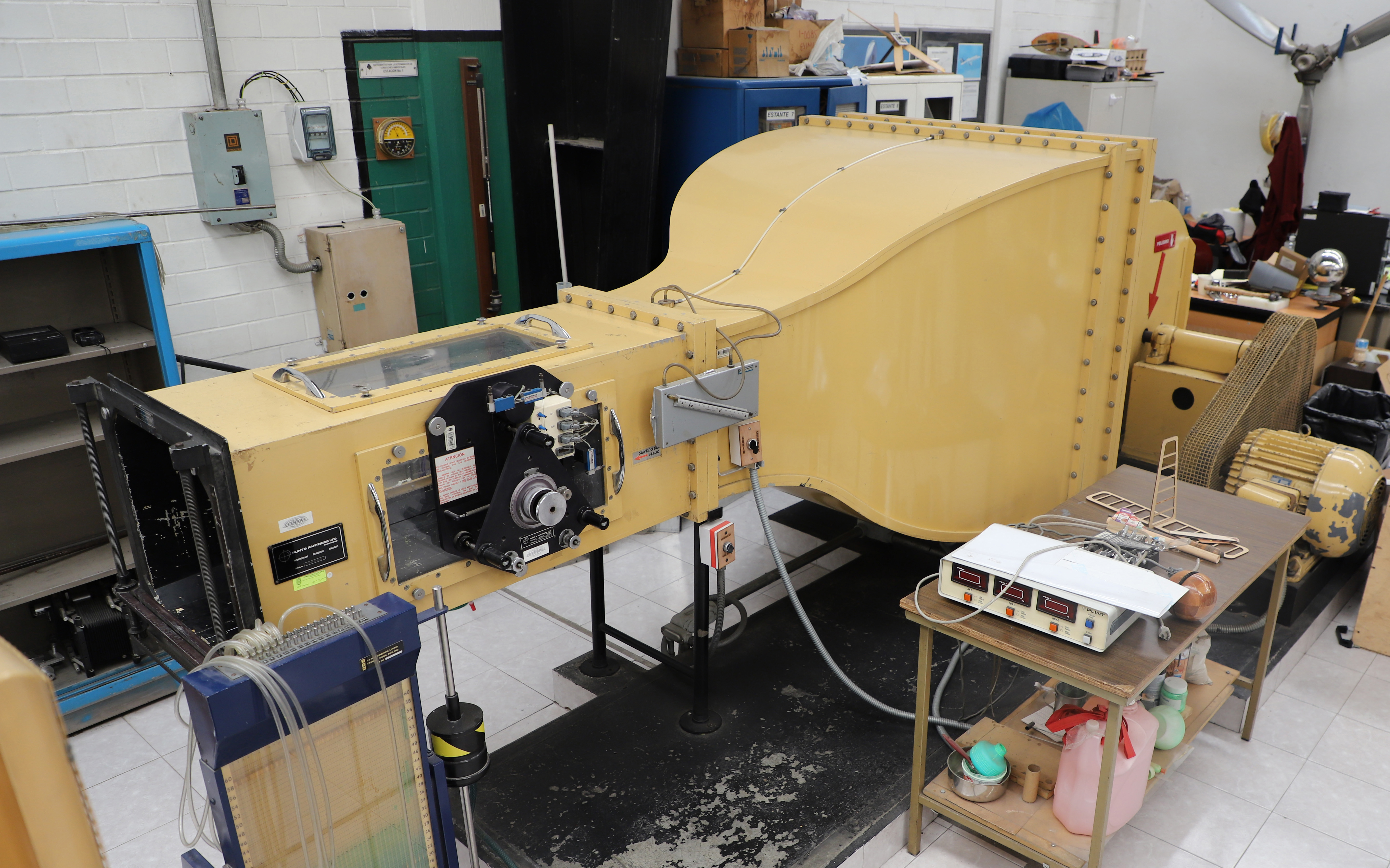 Laboratorio de Aerodinamica Tunel de viento